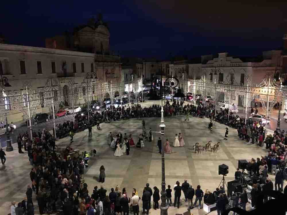 Piazza Garibaldi festa